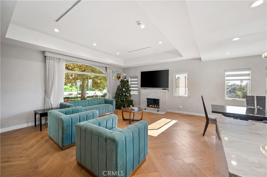 MLS #SR25275500 image #3