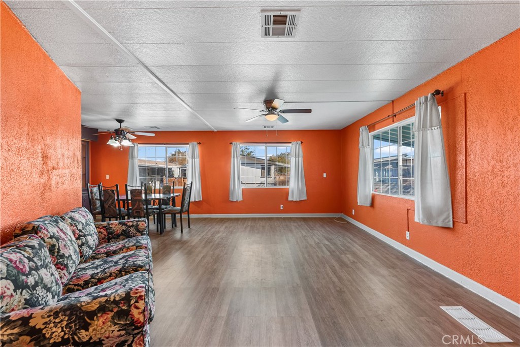 MLS #SR25275603 image #3