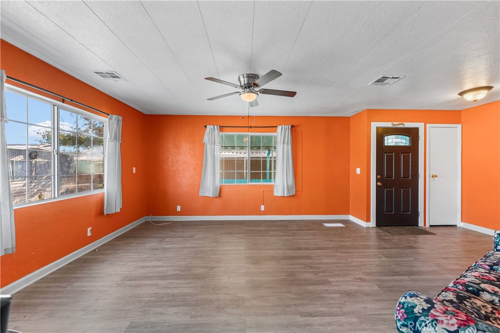 MLS #SR25275603 image #7