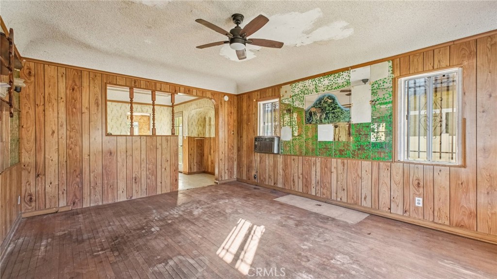 MLS #SR25275610 image #5