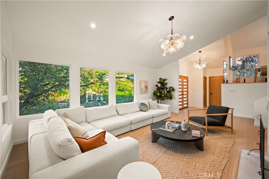 MLS #SR25275624 image #2