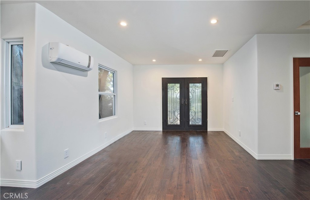 MLS #SR25275663 image #7