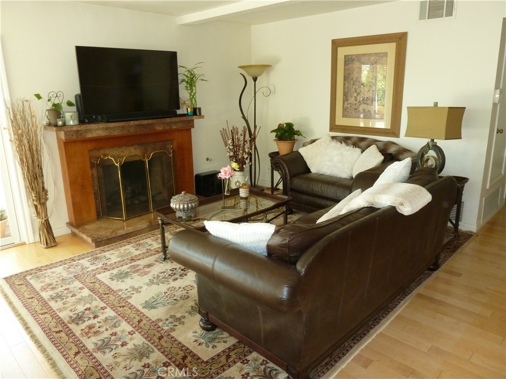 MLS #SR25275694 image #7