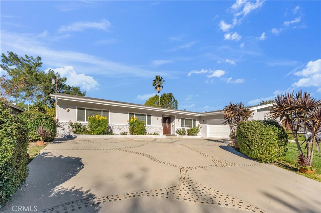 MLS #SR25275705 image #2