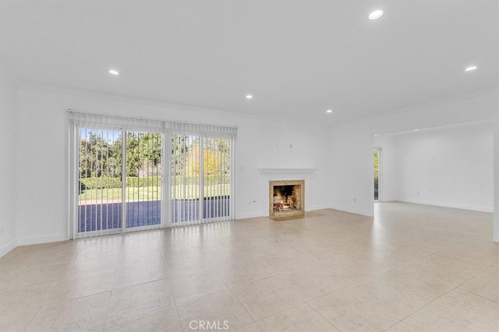 MLS #SR25275705 image #8