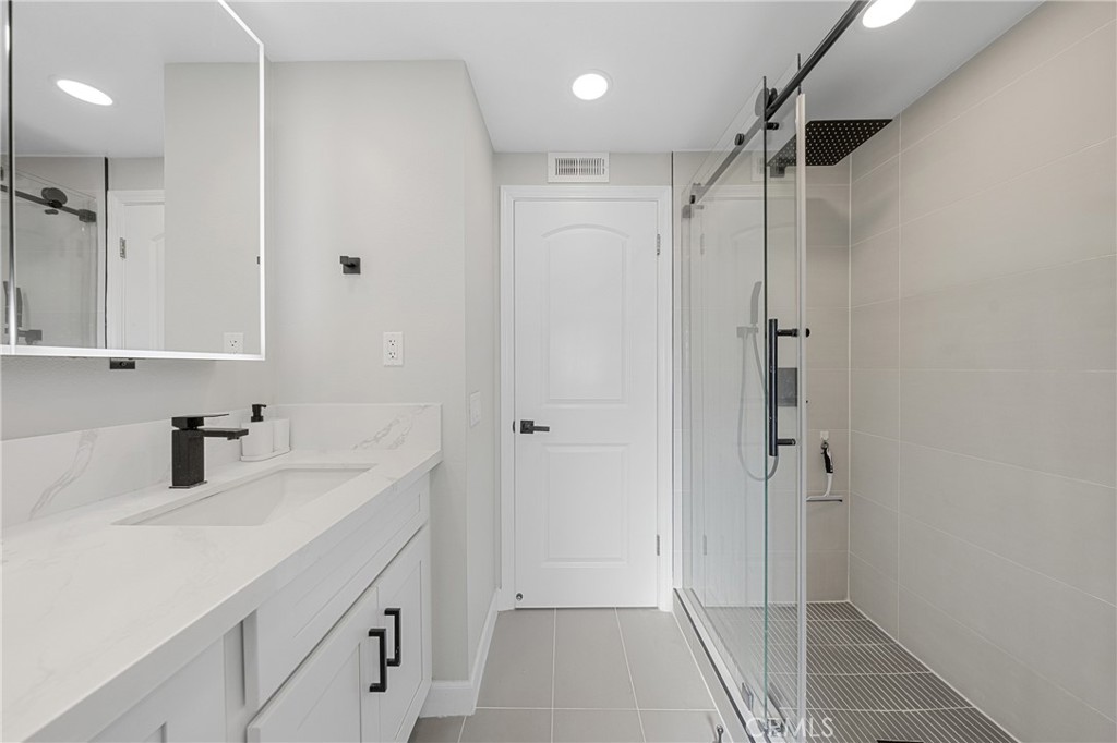 MLS #SR25275780 image #17