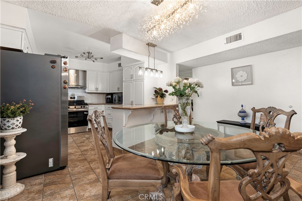 MLS #SR25275803 image #10