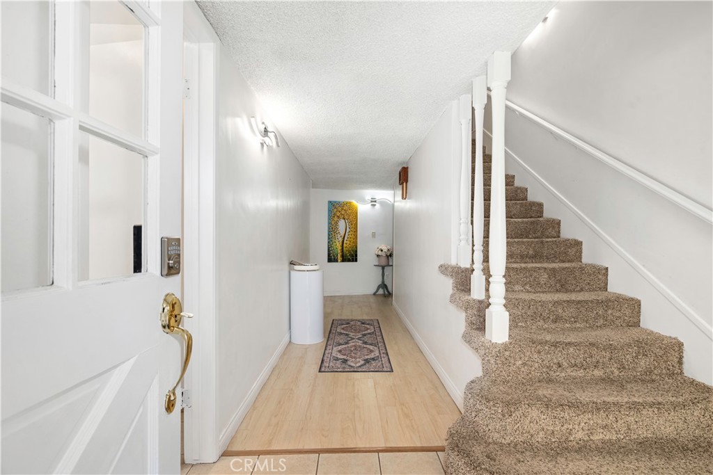 MLS #SR25275803 image #5