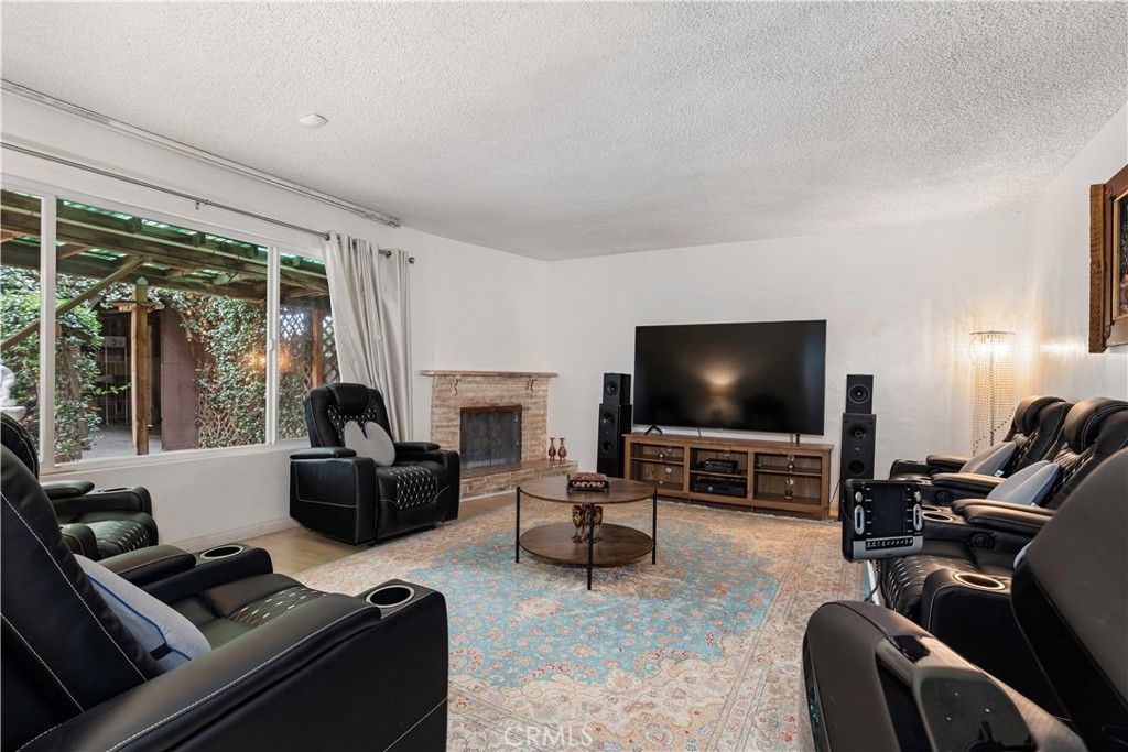 MLS #SR25275803 image #7