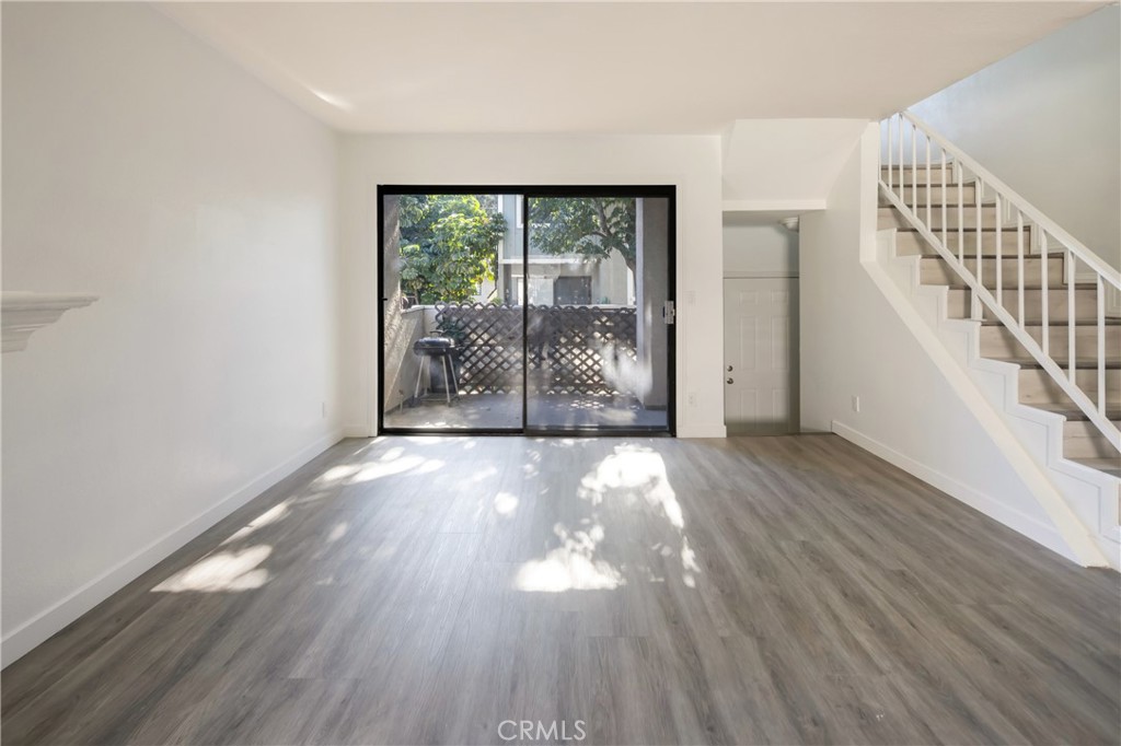 MLS #SR25275818 image #4