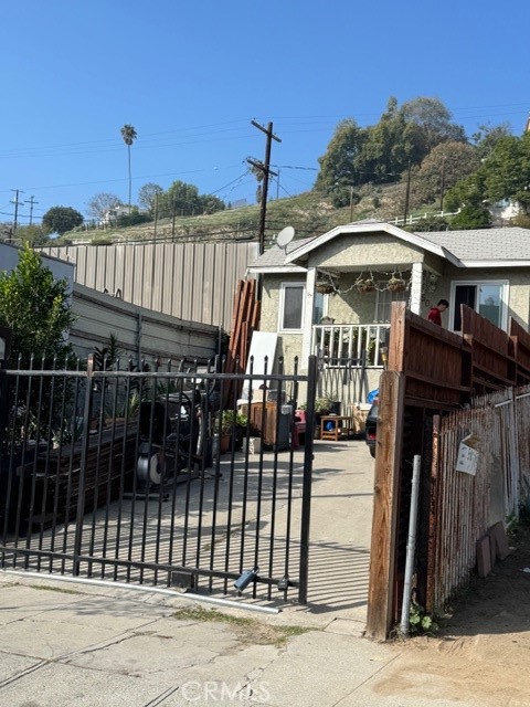 MLS #SR25275877 image #2