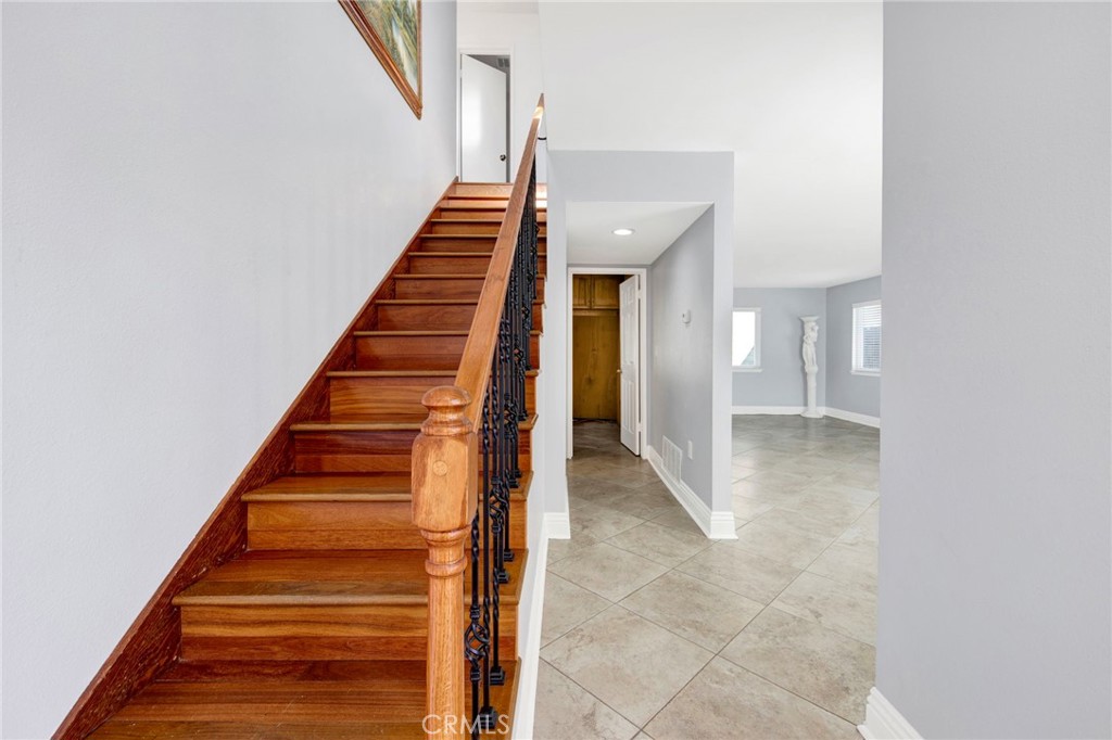 MLS #SR25275922 image #11