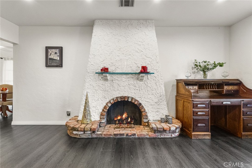 MLS #SR25275928 image #6