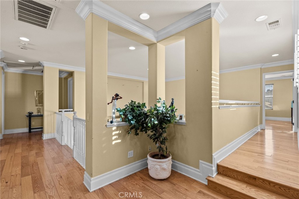 MLS #SR25275960 image #34