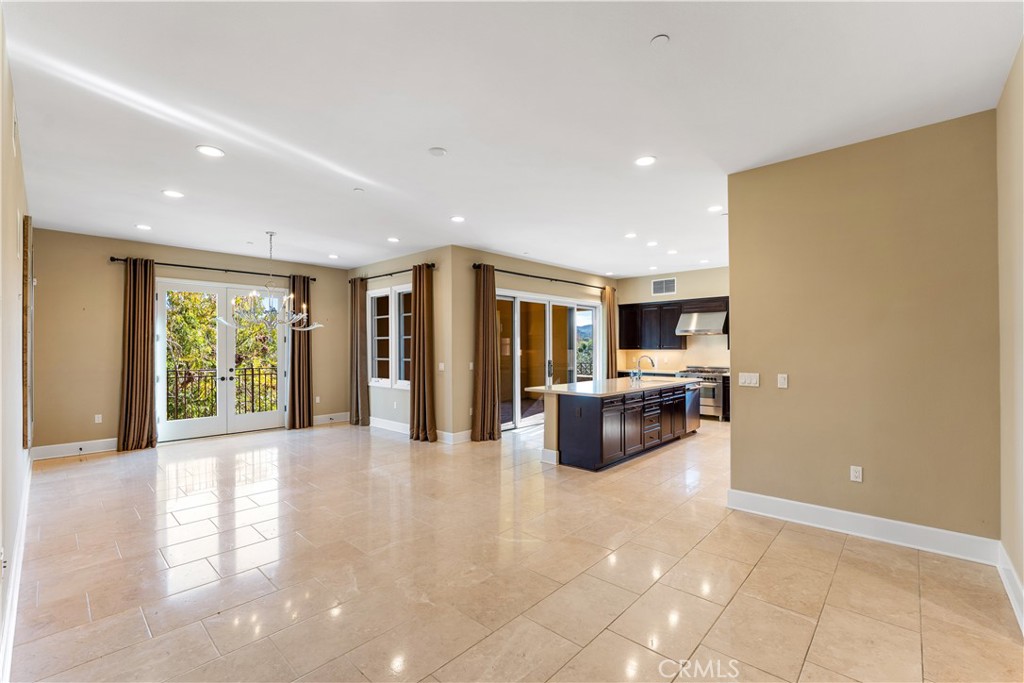 MLS #SR25275983 image #4