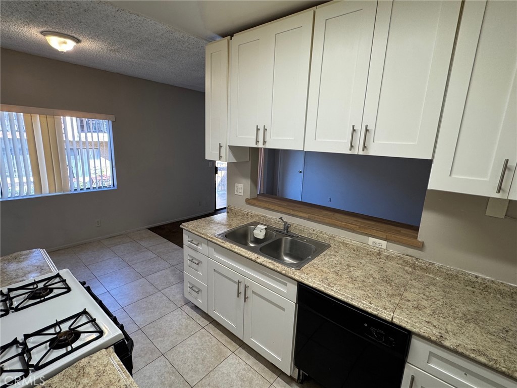 MLS #SR25276097 image #1