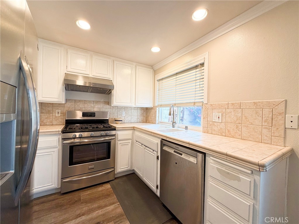 MLS #SR25276114 image #5