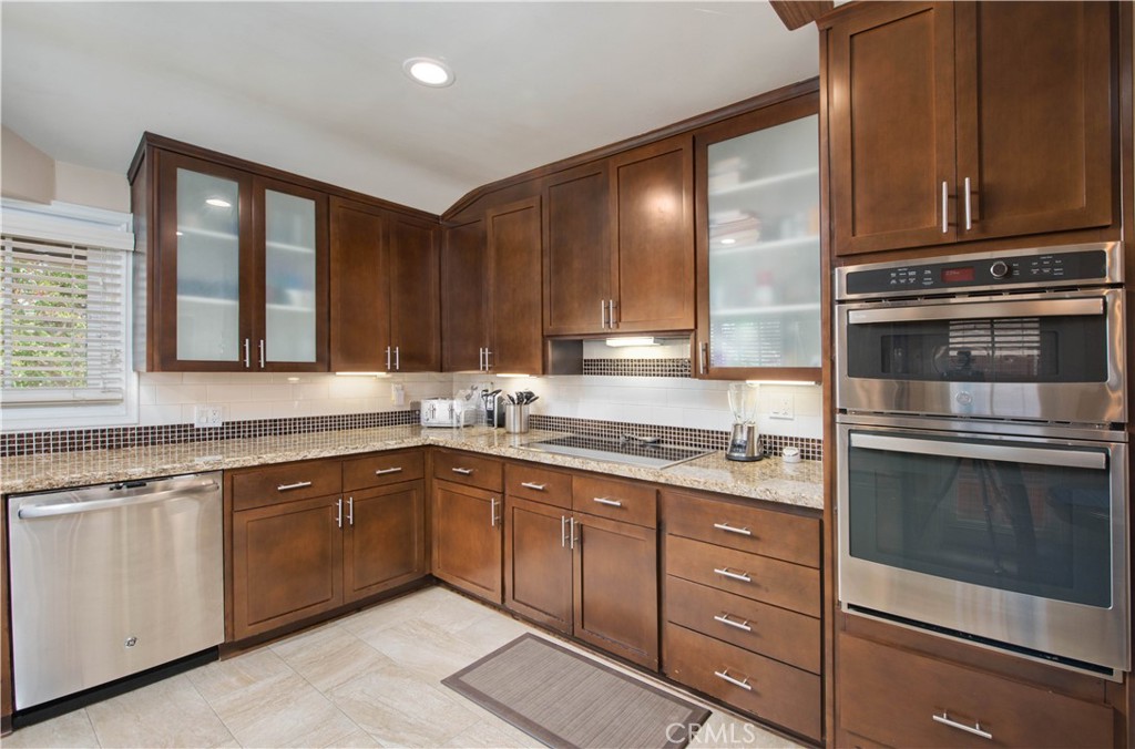 MLS #SR25276151 image #7