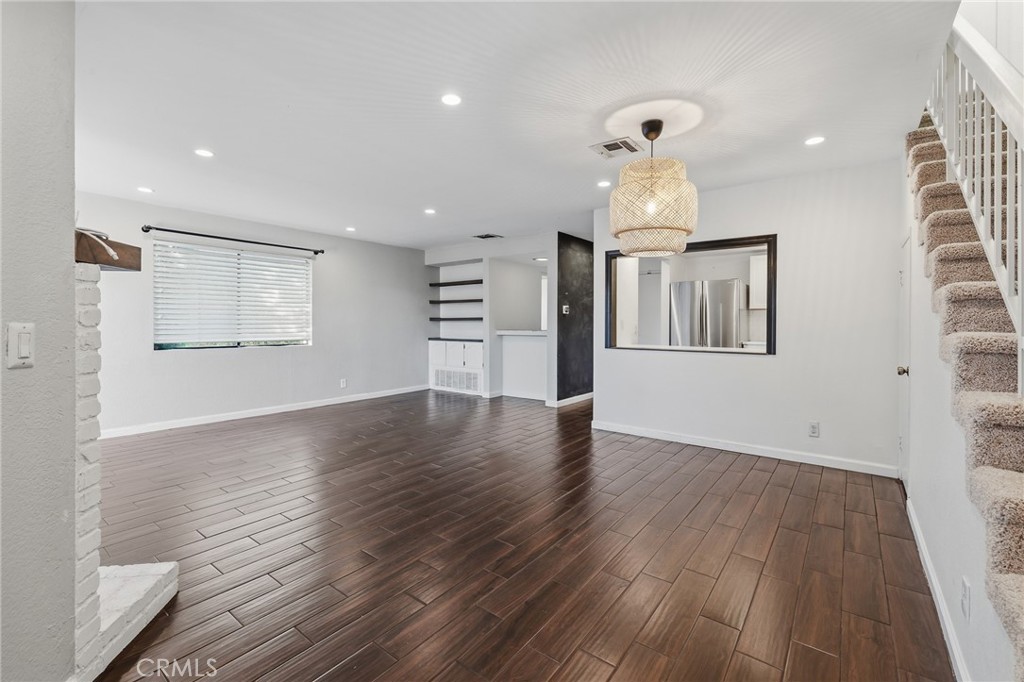 MLS #SR25276162 image #2