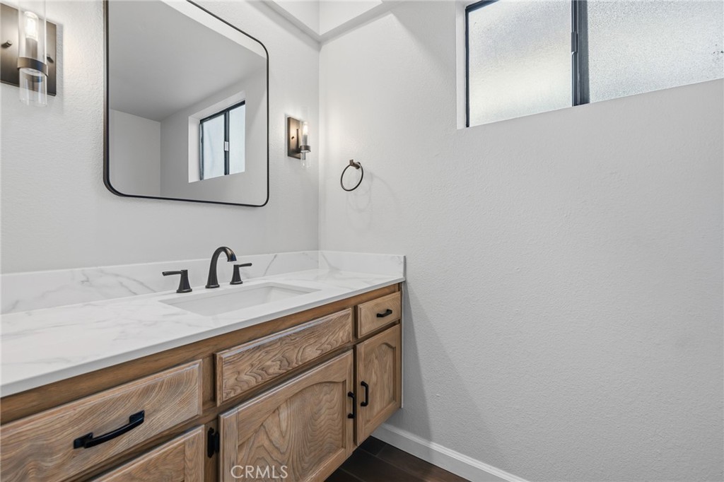 MLS #SR25276162 image #8