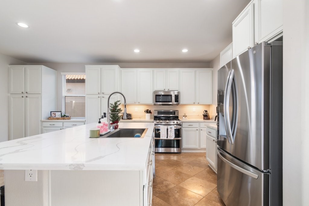 MLS #SR25276173 image #4