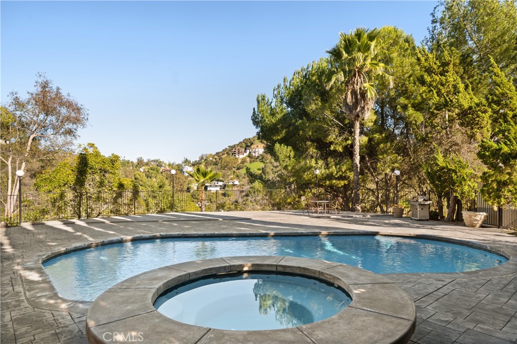 MLS #SR25276277 image #1