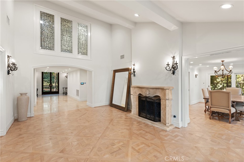 MLS #SR25276277 image #3