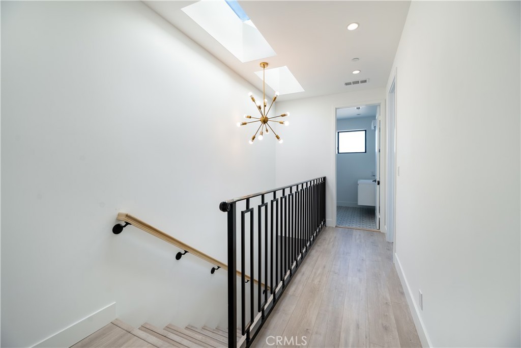 MLS #SR25276305 image #17