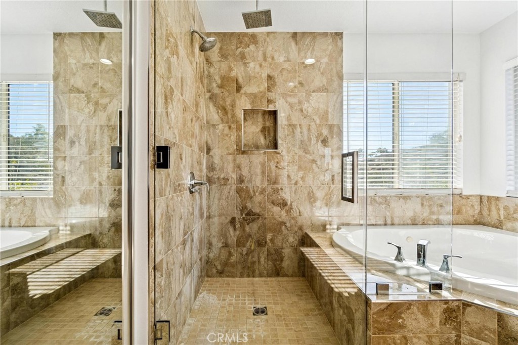 MLS #SR25276345 image #20