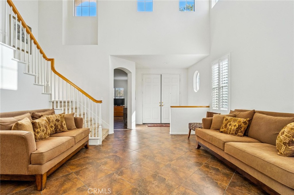 MLS #SR25276345 image #7