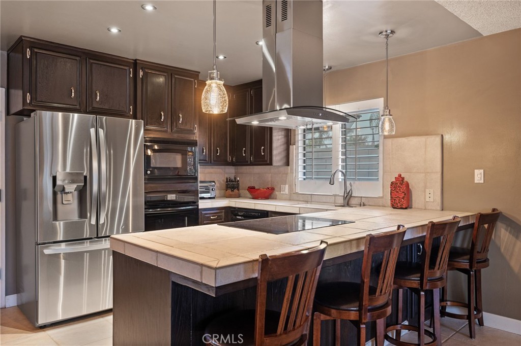 MLS #SR25276425 image #12