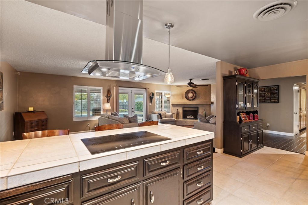 MLS #SR25276425 image #17