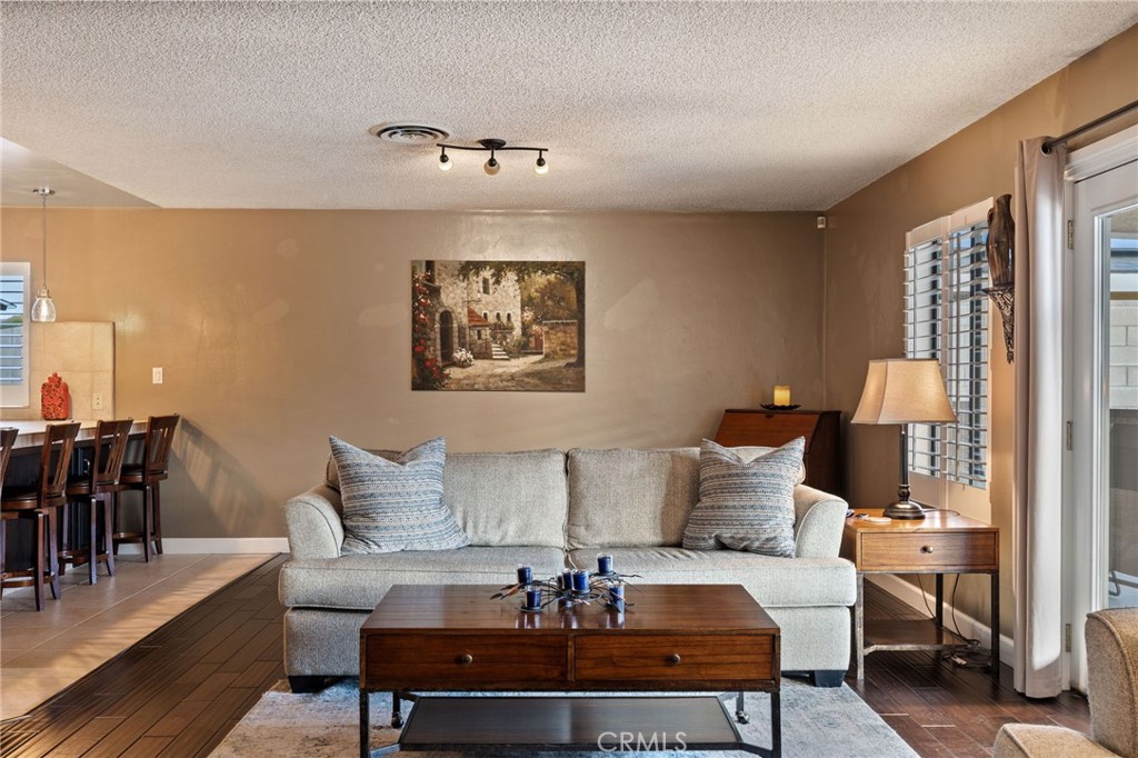 MLS #SR25276425 image #9