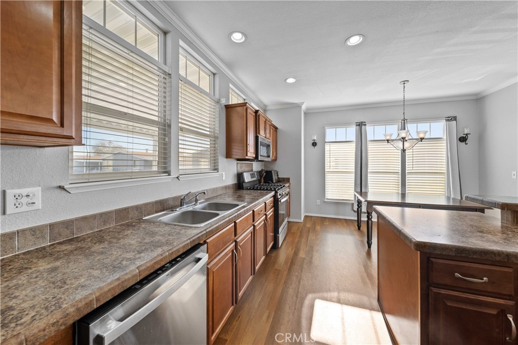 MLS #SR25276438 image #29