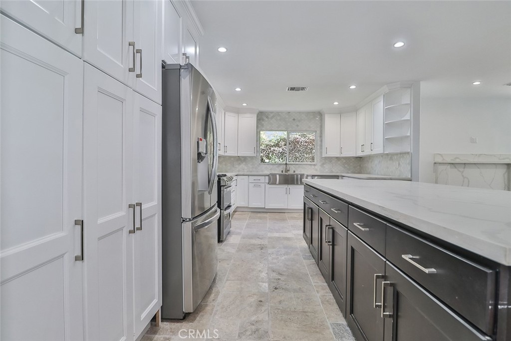 MLS #SR25276445 image #6