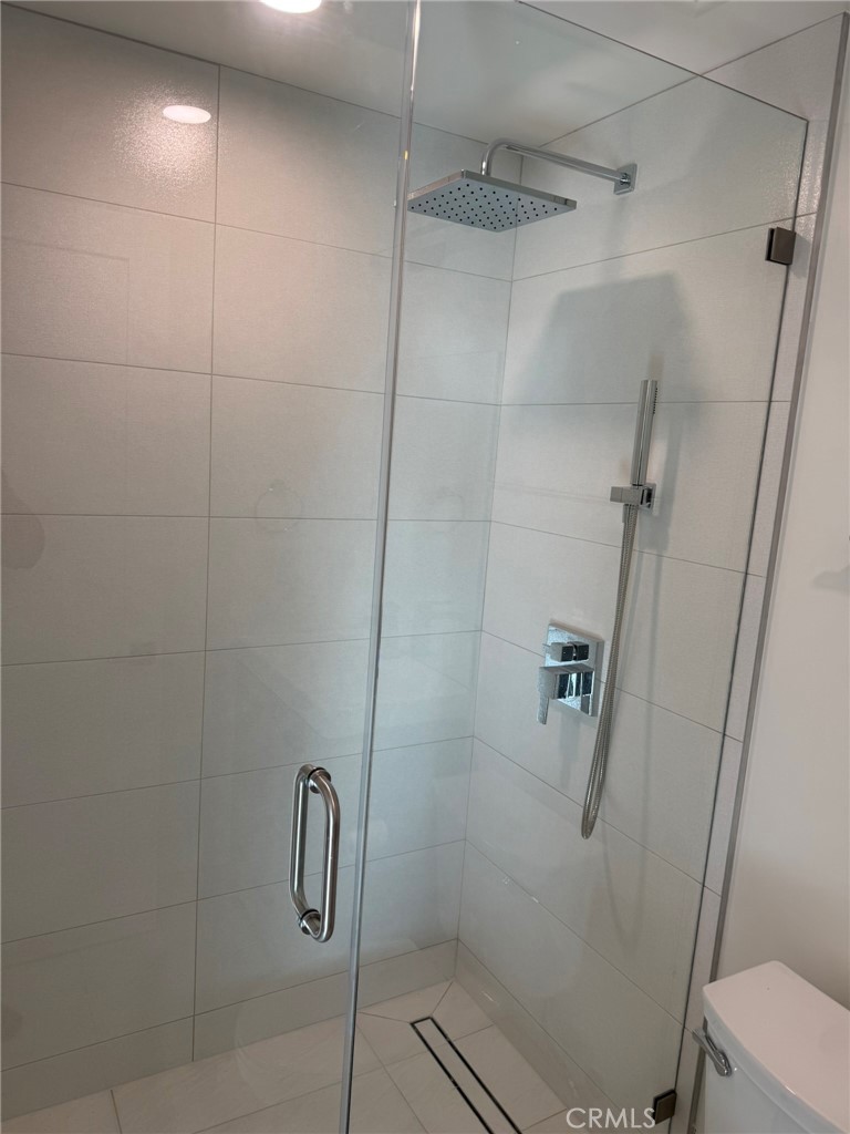 MLS #SR25276575 image #8