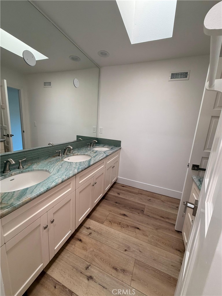 MLS #SR25276581 image #16