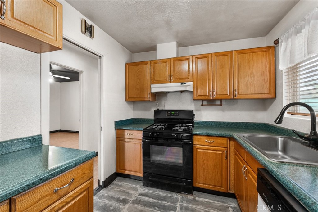 MLS #SR25276653 image #16