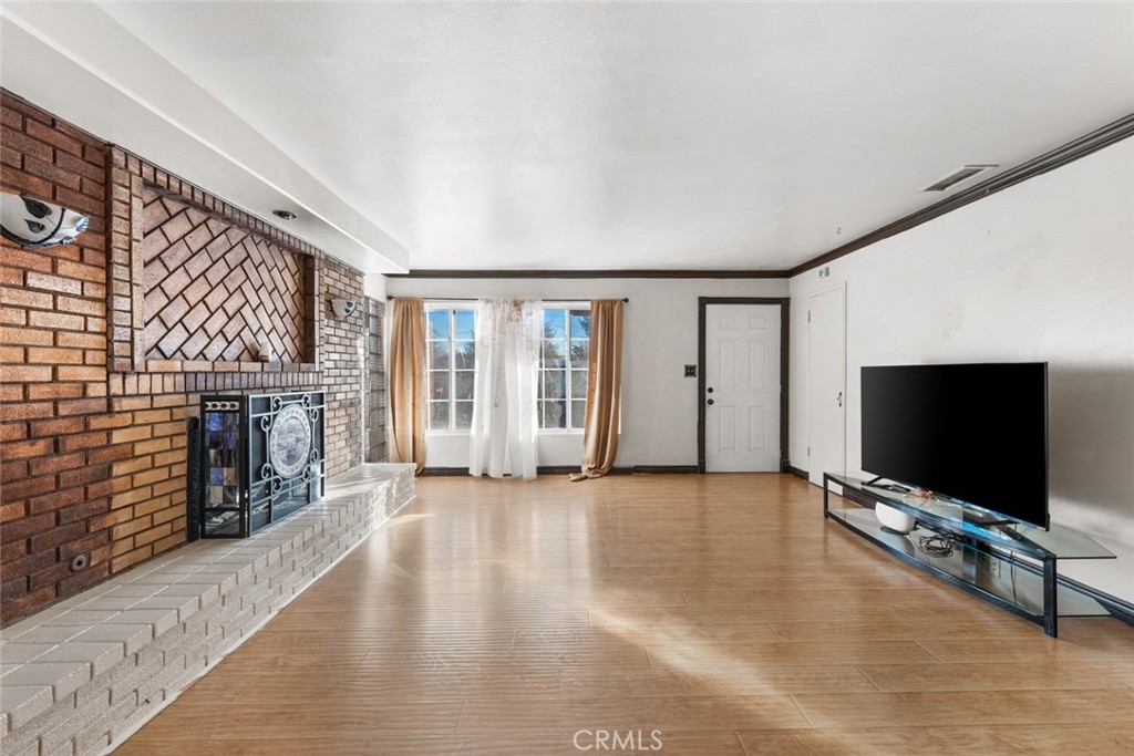 MLS #SR25276653 image #2