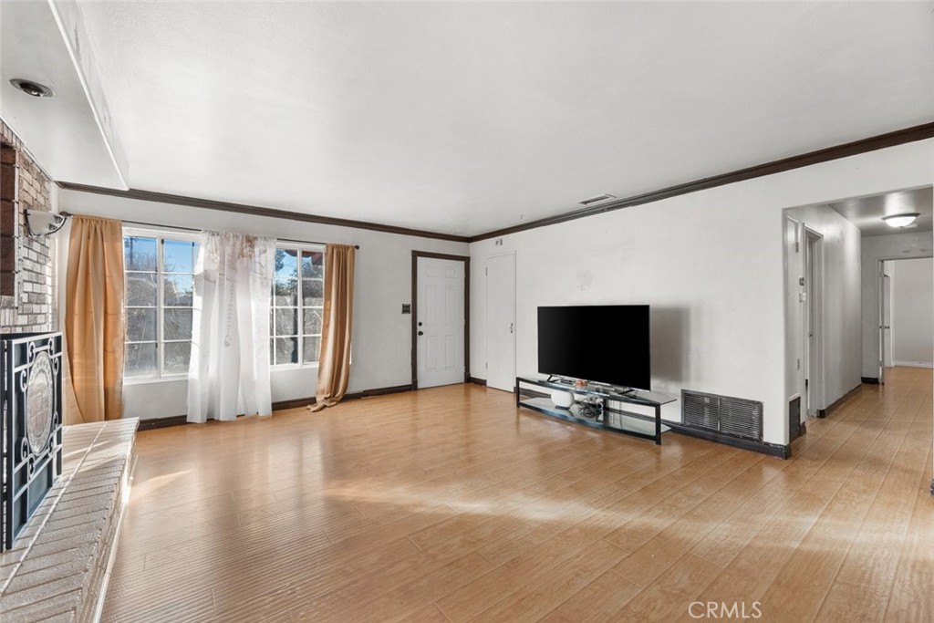 MLS #SR25276653 image #6