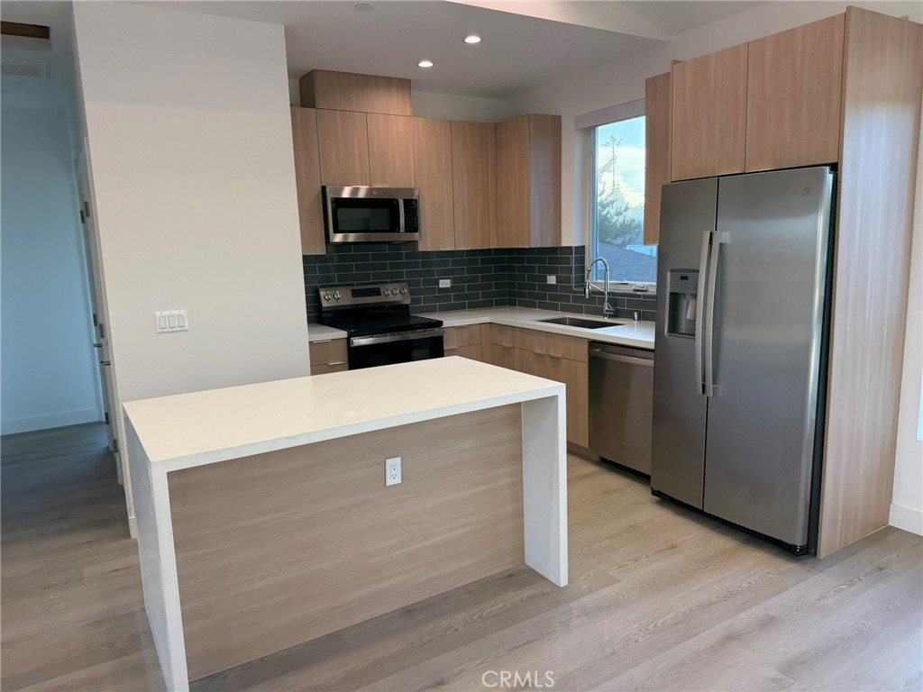 MLS #SR25276670 image #5