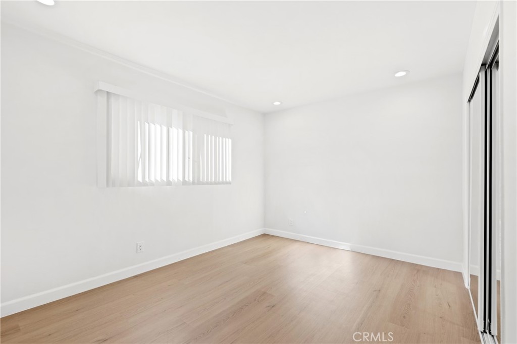 MLS #SR25276689 image #8