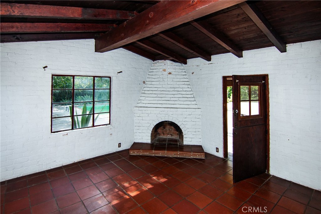 MLS #SR25276766 image #10