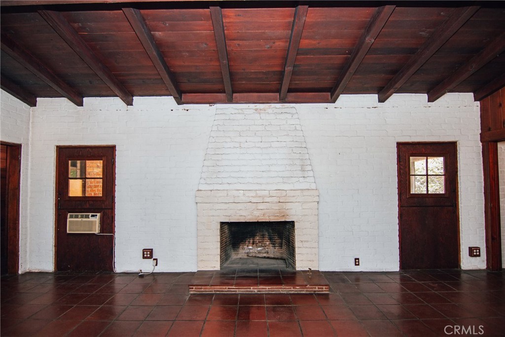 MLS #SR25276766 image #4