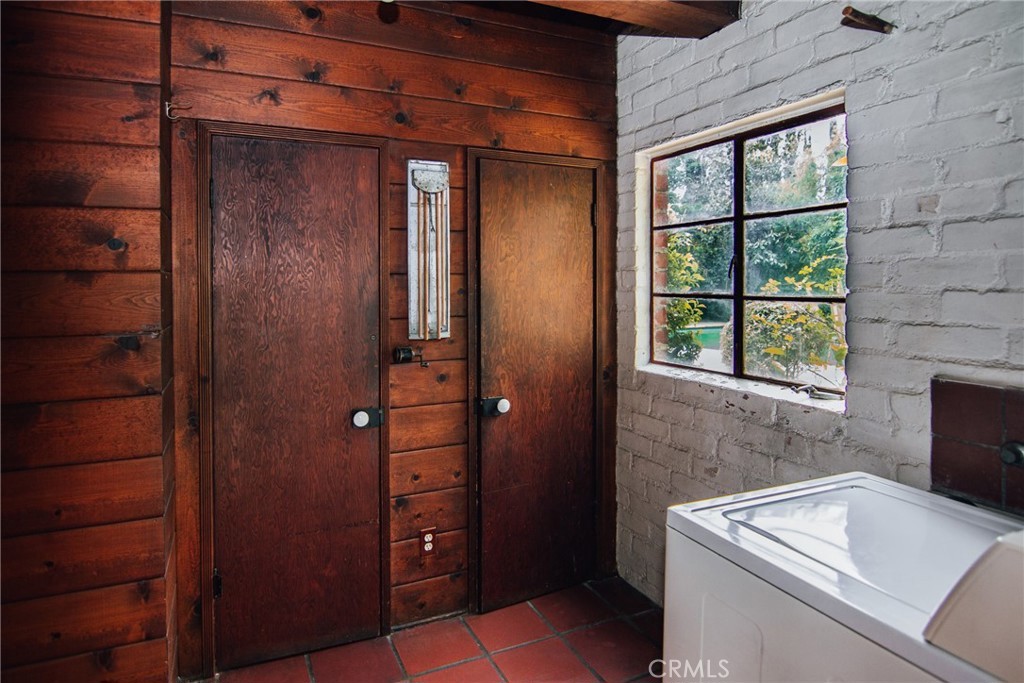 MLS #SR25276766 image #9