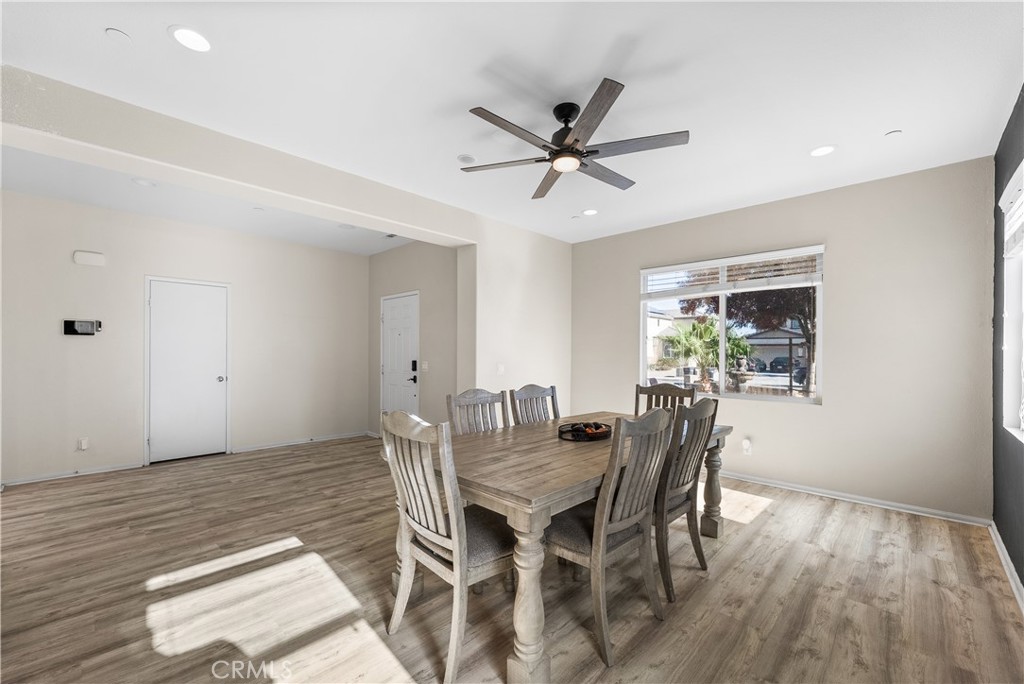 MLS #SR25276863 image #9