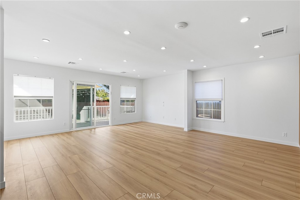 MLS #SR25276866 image #5