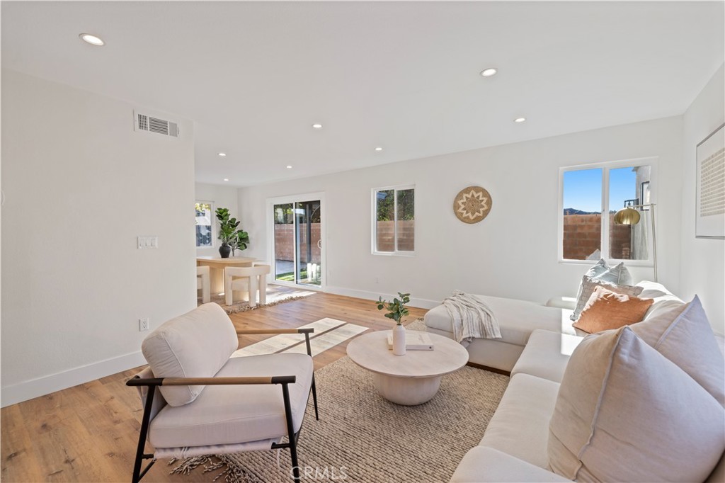 MLS #SR25276890 image #6