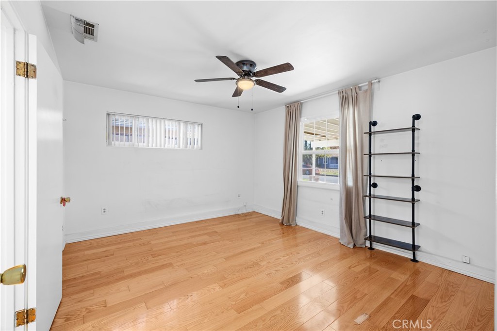 MLS #SR25276907 image #8