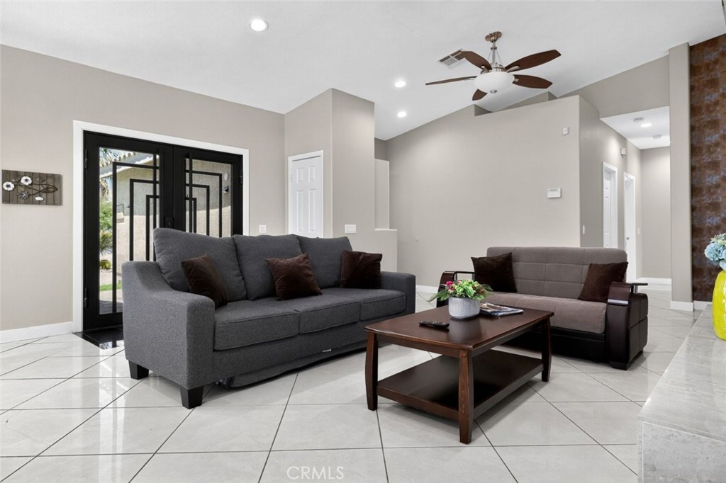 MLS #SR25276958 image #7